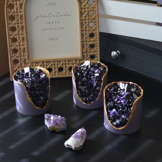 Handcrafted "Amethyst Crystal" Candle, Soy Wax, Holiday Gift, Home Decor