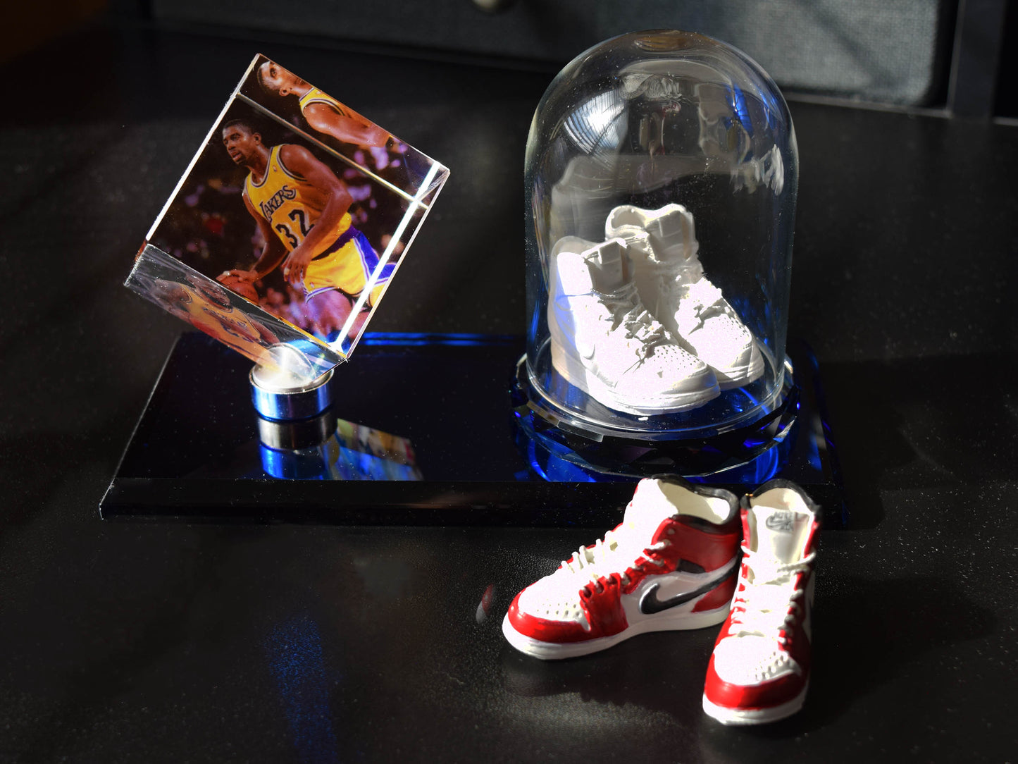 Thanksgiving Holiday Crystal Cube Photo Frame with 3D Shoes Fragrance Freshener Diffuser Exquisite Decor Gift, Home Decor, Baby Shower